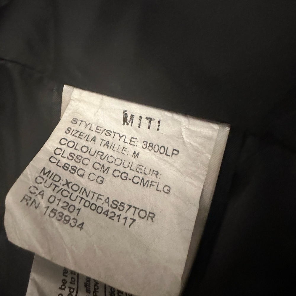 Canada Goose Jacket - Picture 8 of 11